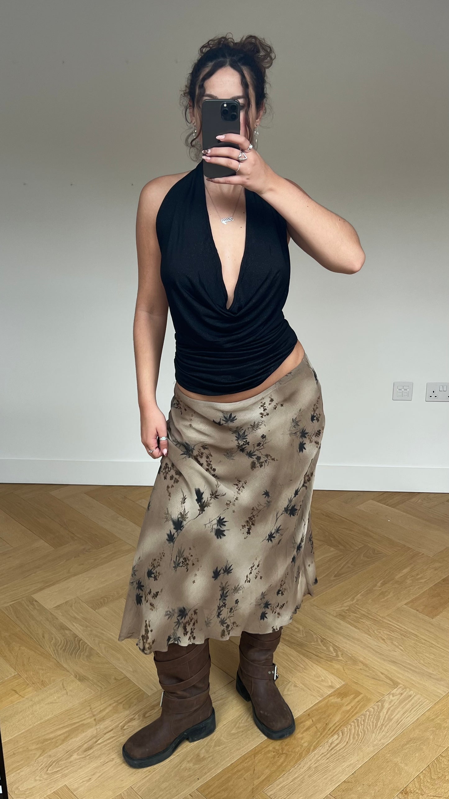 00s brown floral maxi skirt- size M