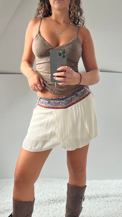 00s white paisley mini skirt- size M